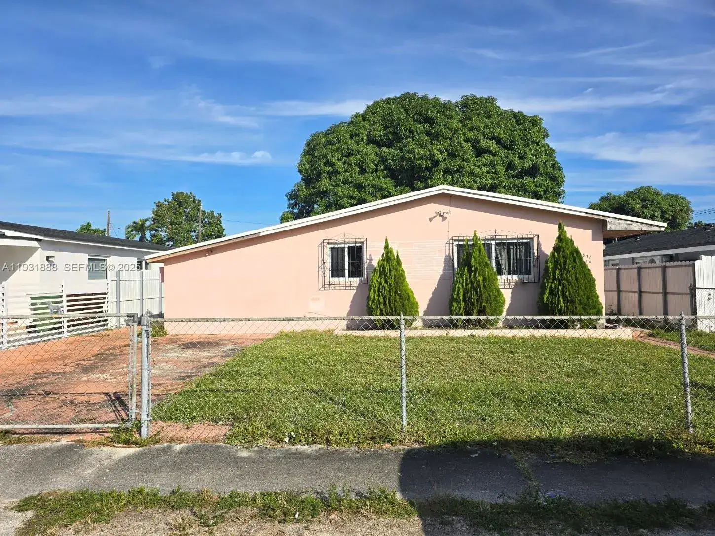 4 bedroom 3 bath Residential for sale at 571 E 54th St, Hialeah FL 33013