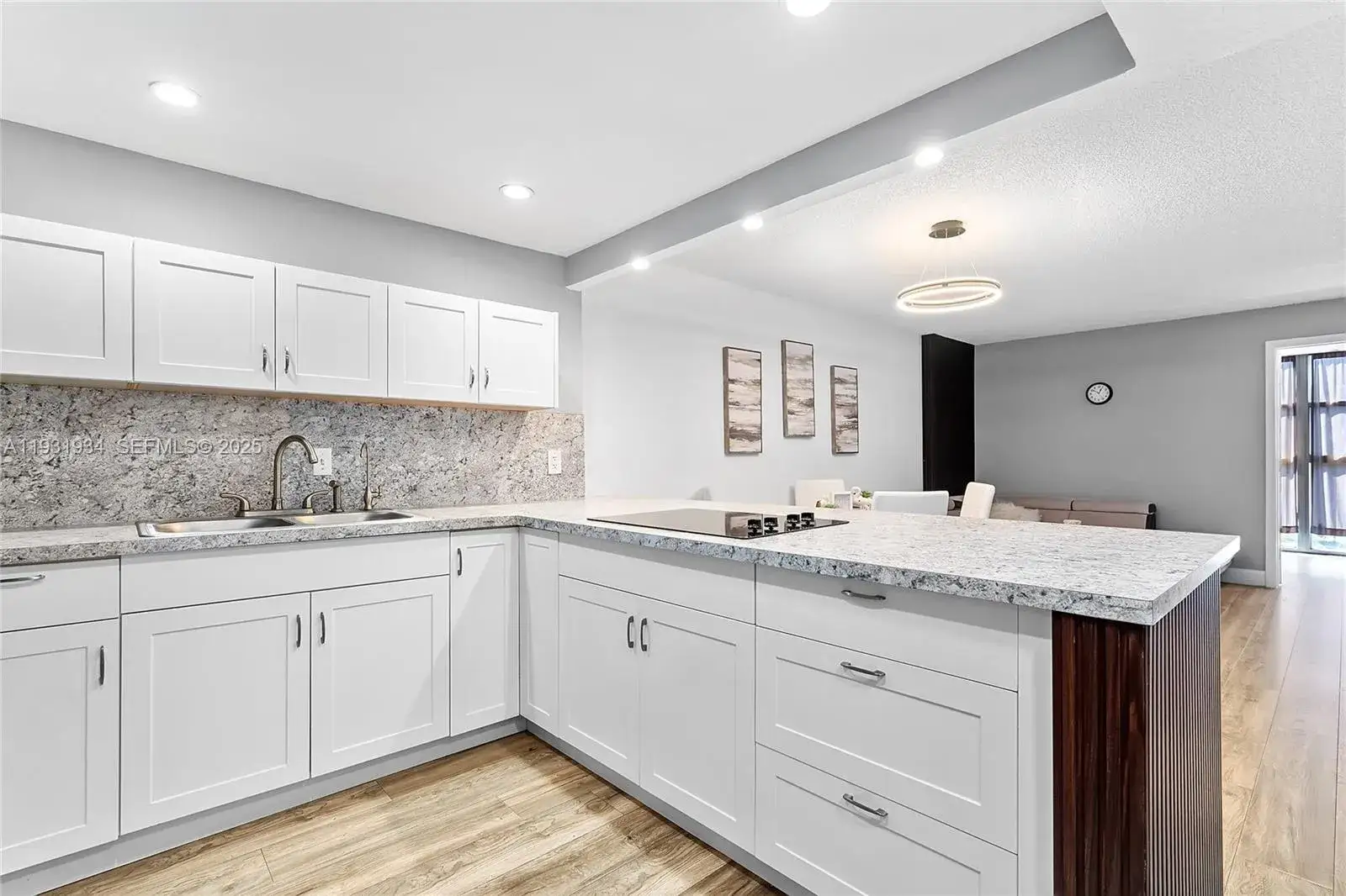 1 bedroom 1 bath Residential Lease for rent at 400 Leslie Dr # 305, Hallandale Beach FL 33009