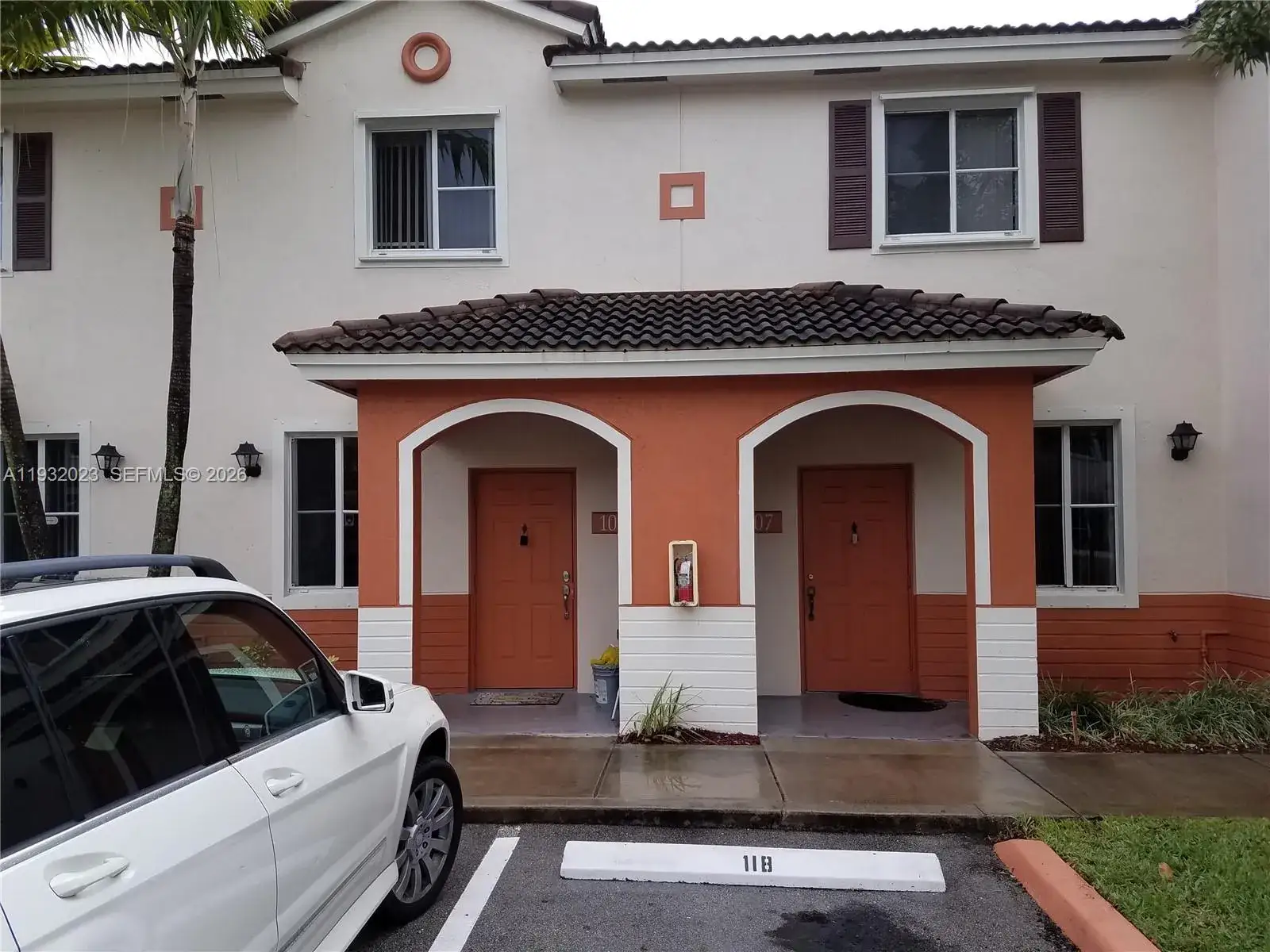 3 bedroom 2 bath Residential for sale at 17337 NW 7th Ave #408, Miami Gardens FL 33169