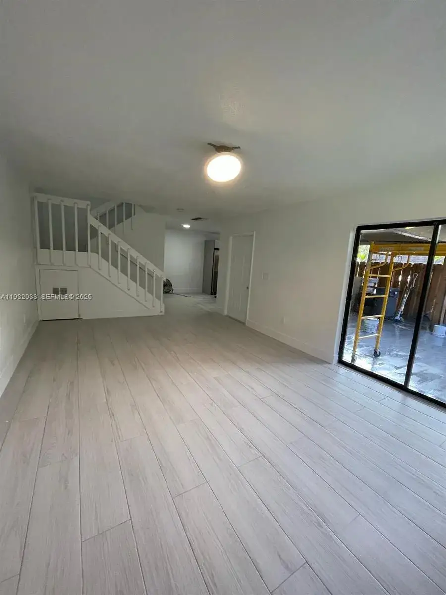 3 bedroom 2 bath Residential Lease for rent at 14297 SW 94th Cir Ln # 28, Miami FL 33186
