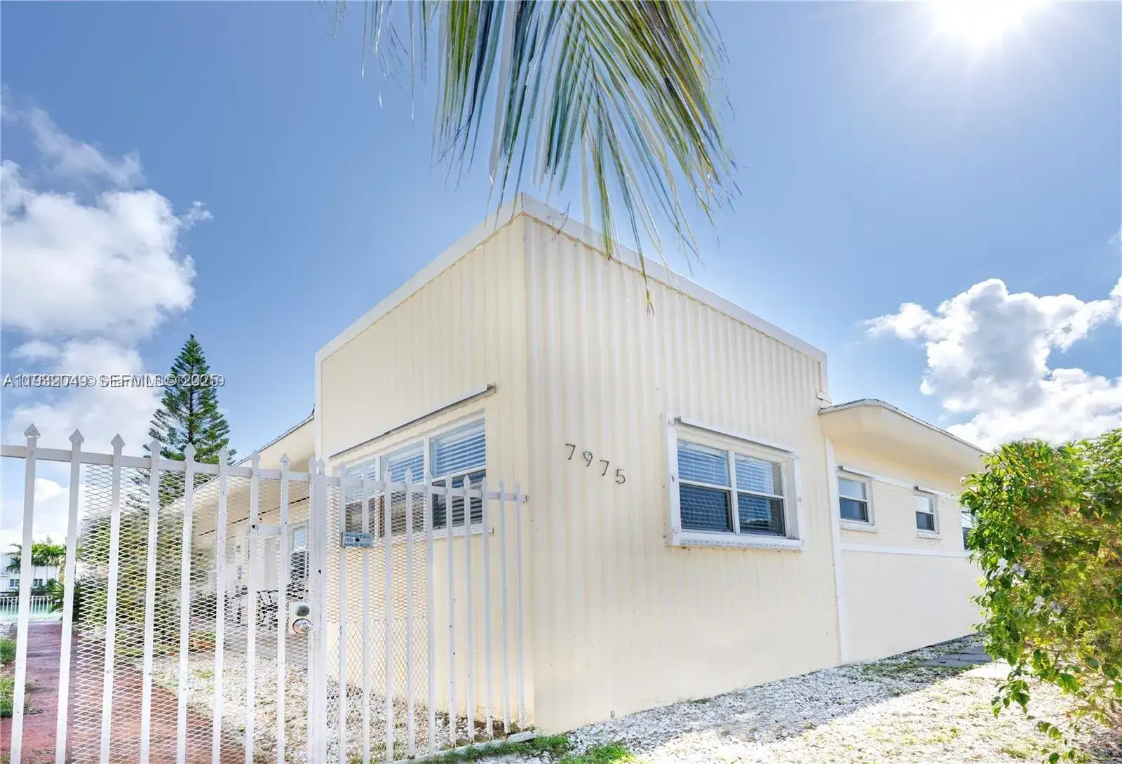 2 bedroom 2 bath Residential Lease for rent at 7975 Crespi Blvd # 1, Miami Beach FL 33141