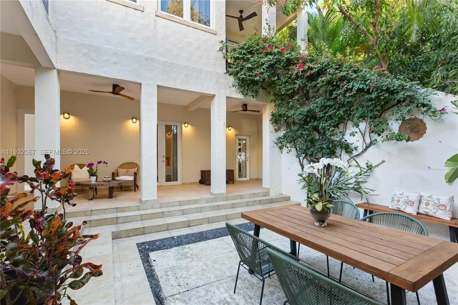 3 bedroom 3 bath Residential for sale at 737 Alhambra Cir, Coral Gables FL 33134