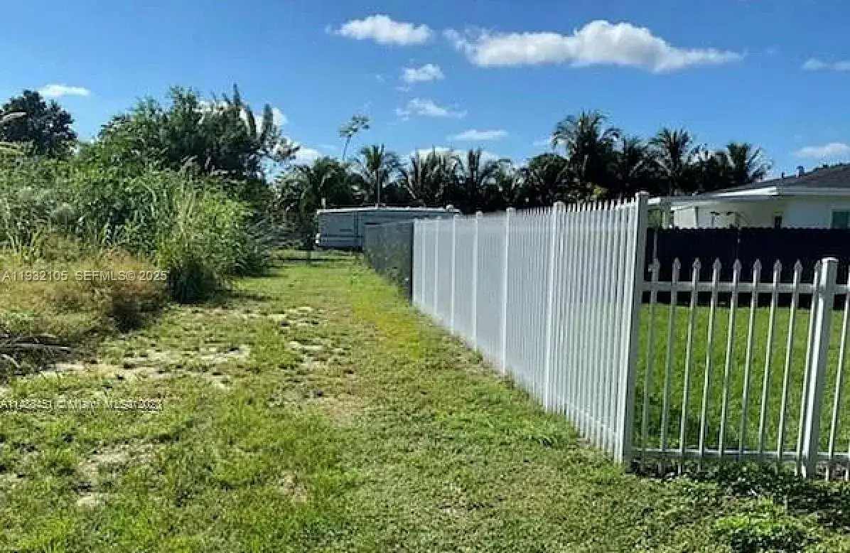 Land/Boat Docks for sale at xxxx Bailes, Miami FL 33170-0000