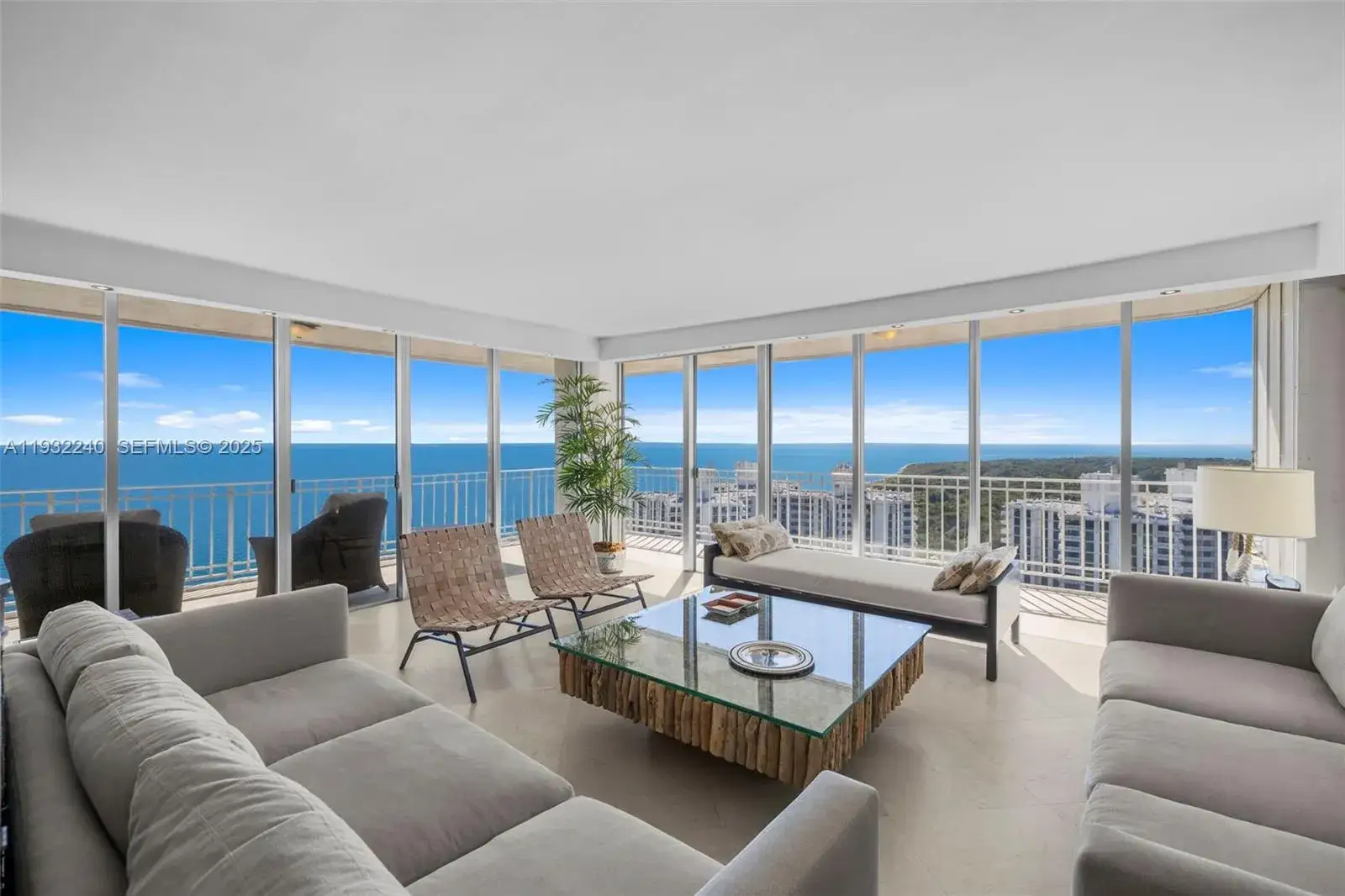 3 bedroom 3 bath Residential for sale at 881 Ocean Dr # 20A, Key Biscayne FL 33149