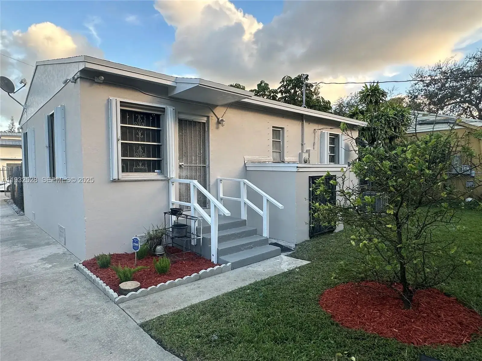Residential Income for sale at 6720 NW 4th Ave, Miami FL 33150