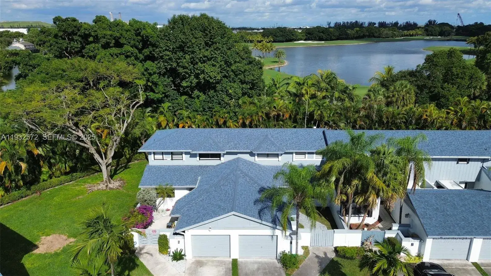 3 bedroom 2 bath Residential Lease for rent at 10109 NW 52nd Ter, Doral FL 33178
