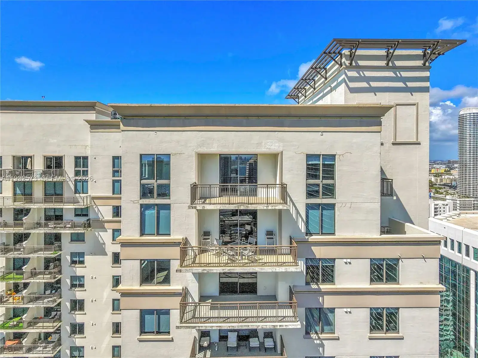 2 bedroom 2 bath Residential for sale at 999 SW 1st Ave, Miami FL 33130