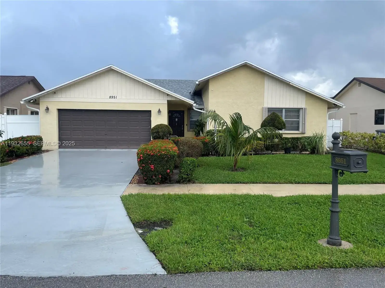 4 bedroom 2 bath Residential for sale at 8951 SW 16th St, Boca Raton FL 33433