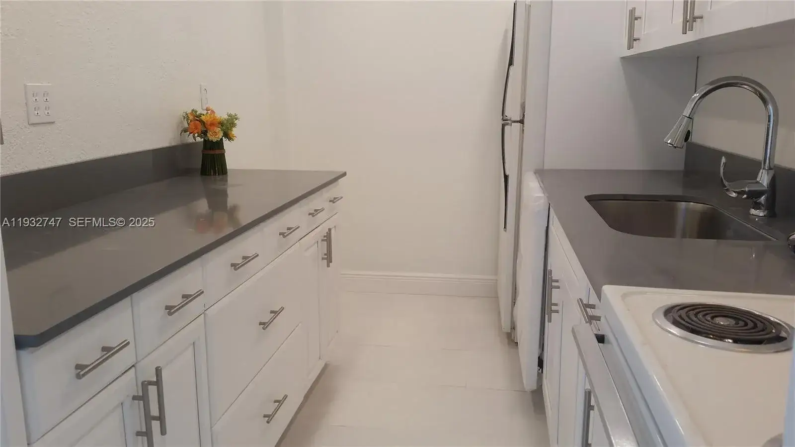 2 bedroom 1 bath Residential Lease for rent at 1251 NE 108th St # 705, Miami FL 33161