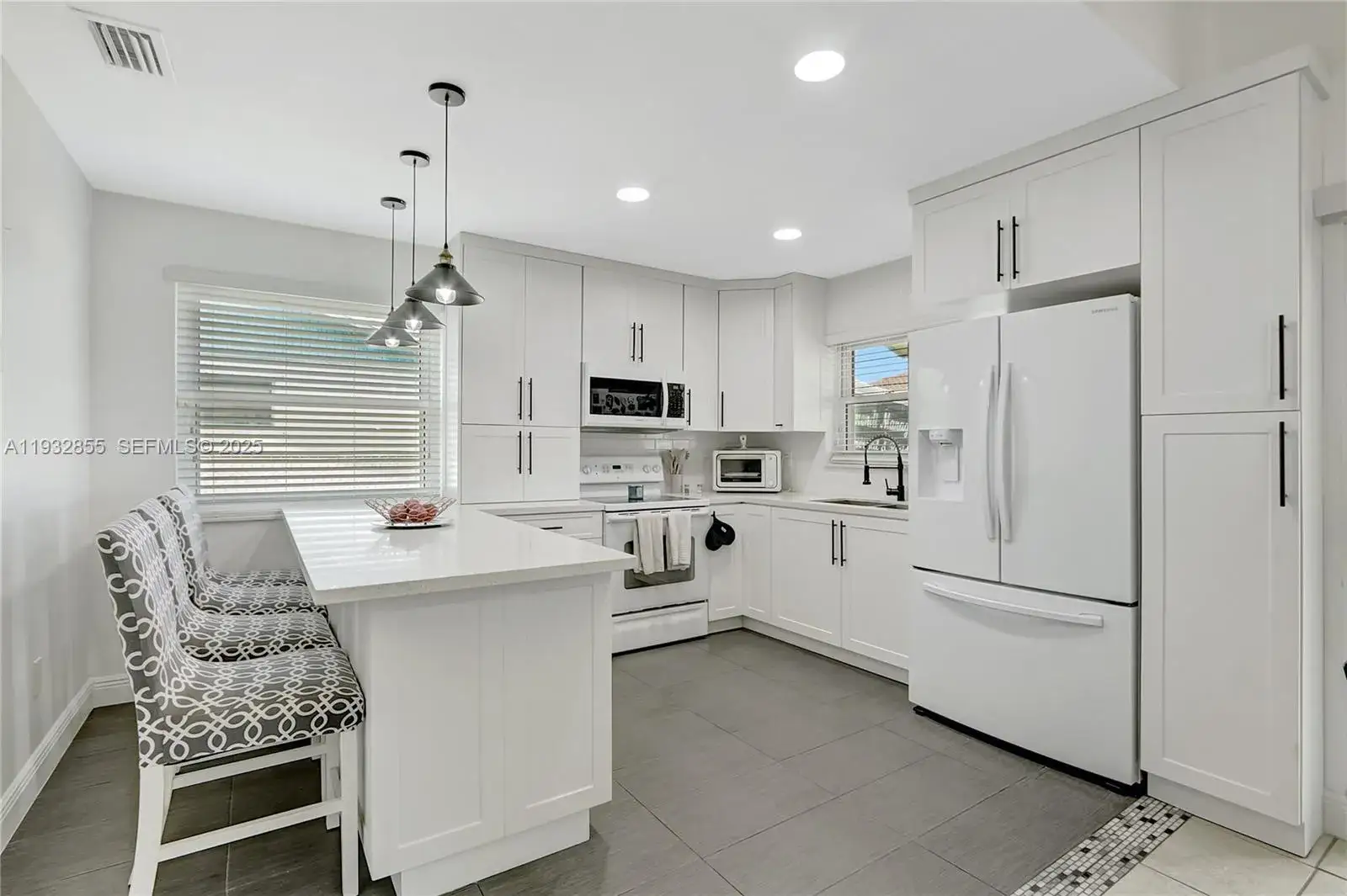 4 bedroom 2 bath Residential for sale at 13217 SW 257th Ter, Homestead FL 33032