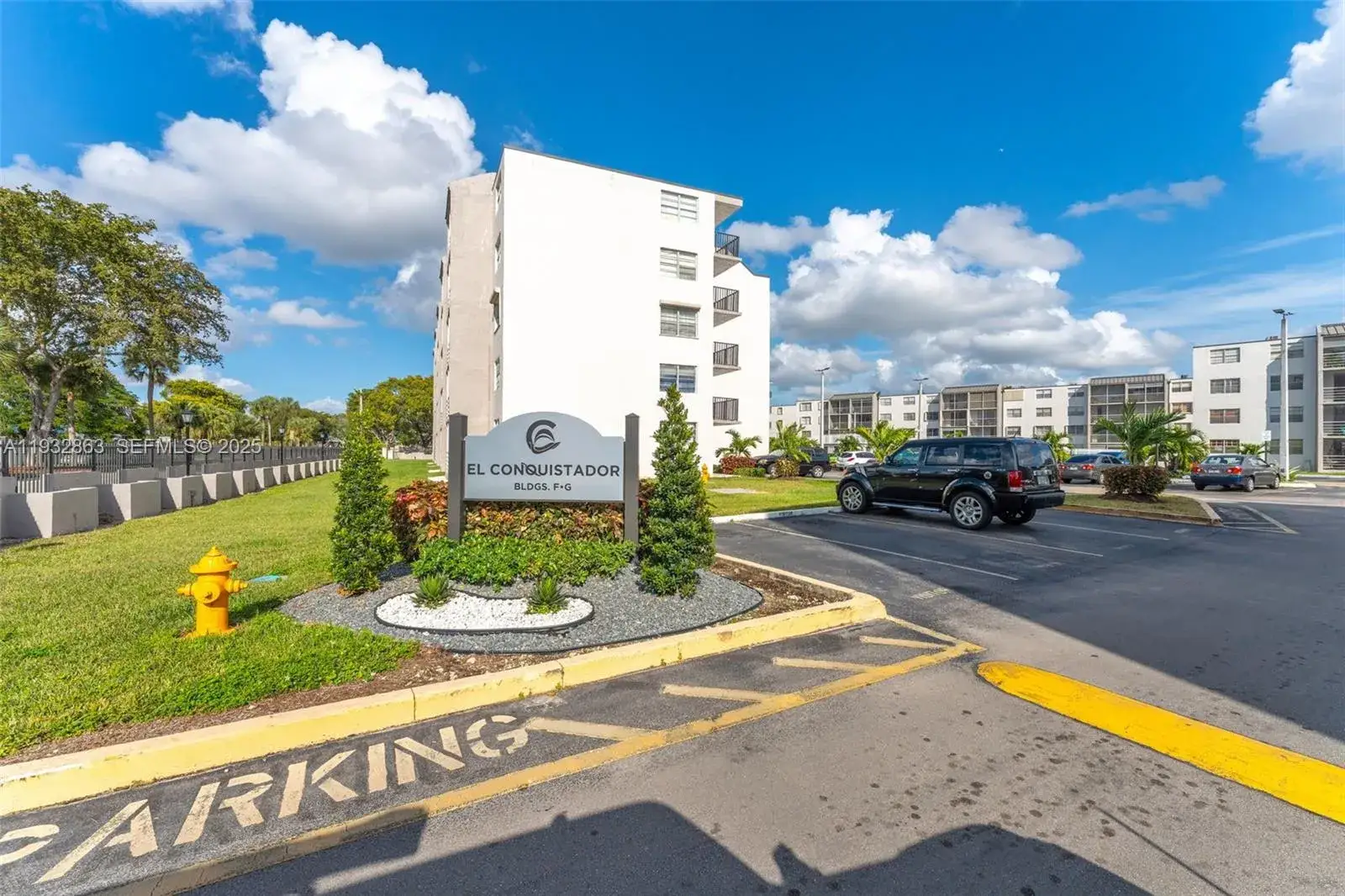 2 bedroom 2 bath Residential Lease for rent at 14180 SW 84th St # G, Miami FL 33183