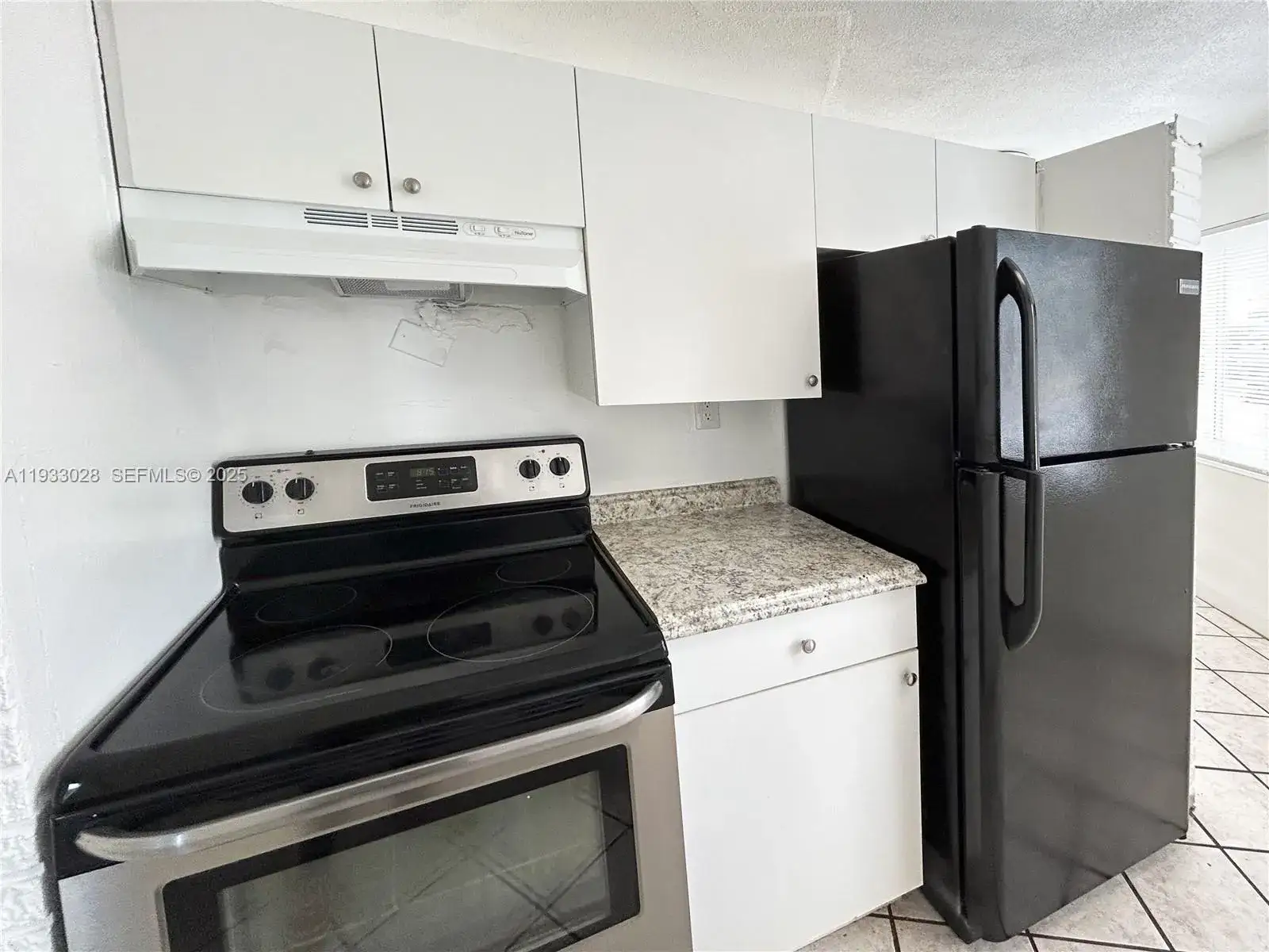 1 bedroom 1 bath Residential Lease for rent at 3049 NW 9th Ave # 6, Wilton Manors FL 33311