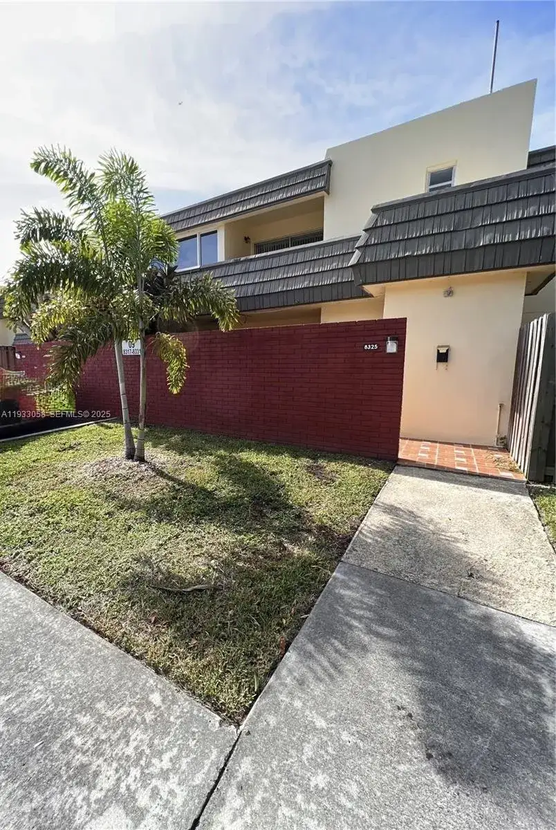 2 bedroom 2 bath Residential Lease for rent at 8325 SW 137th Ave # 8325, Miami FL 33183