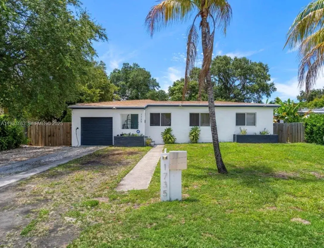 3 bedroom 2 bath Residential Lease for rent at 1735 NE 147th St # 1735, Miami FL 33181