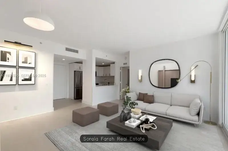2 bedroom 2 bath Residential for sale at 2475 Brickell Ave # 1606, Miami FL 33129