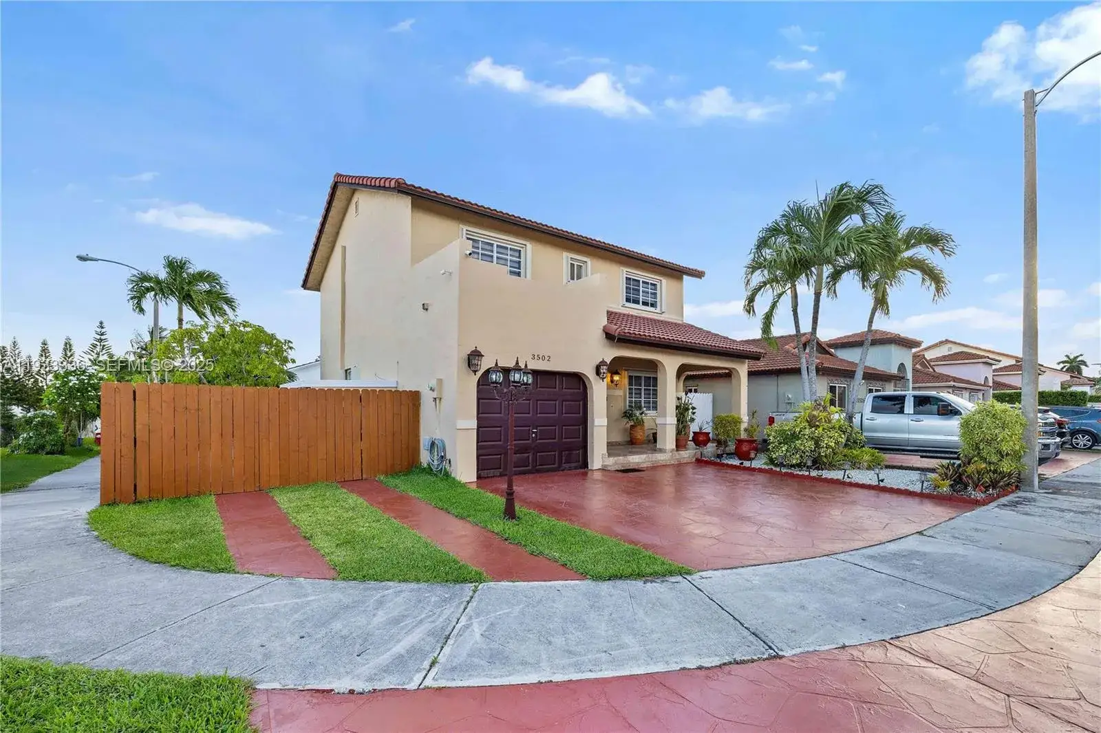 3 bedroom 2 bath Residential for sale at 3502 W 72nd St, Hialeah FL 33018