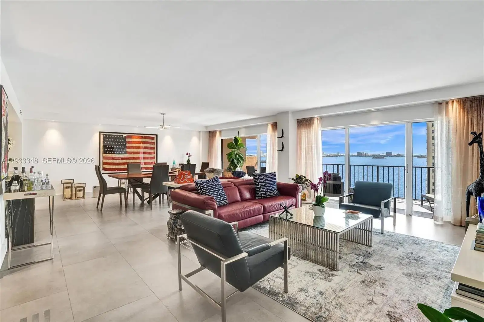 1 bedroom 2 bath Residential for sale at 1800 NE 114th St # 1007, Miami FL 33181