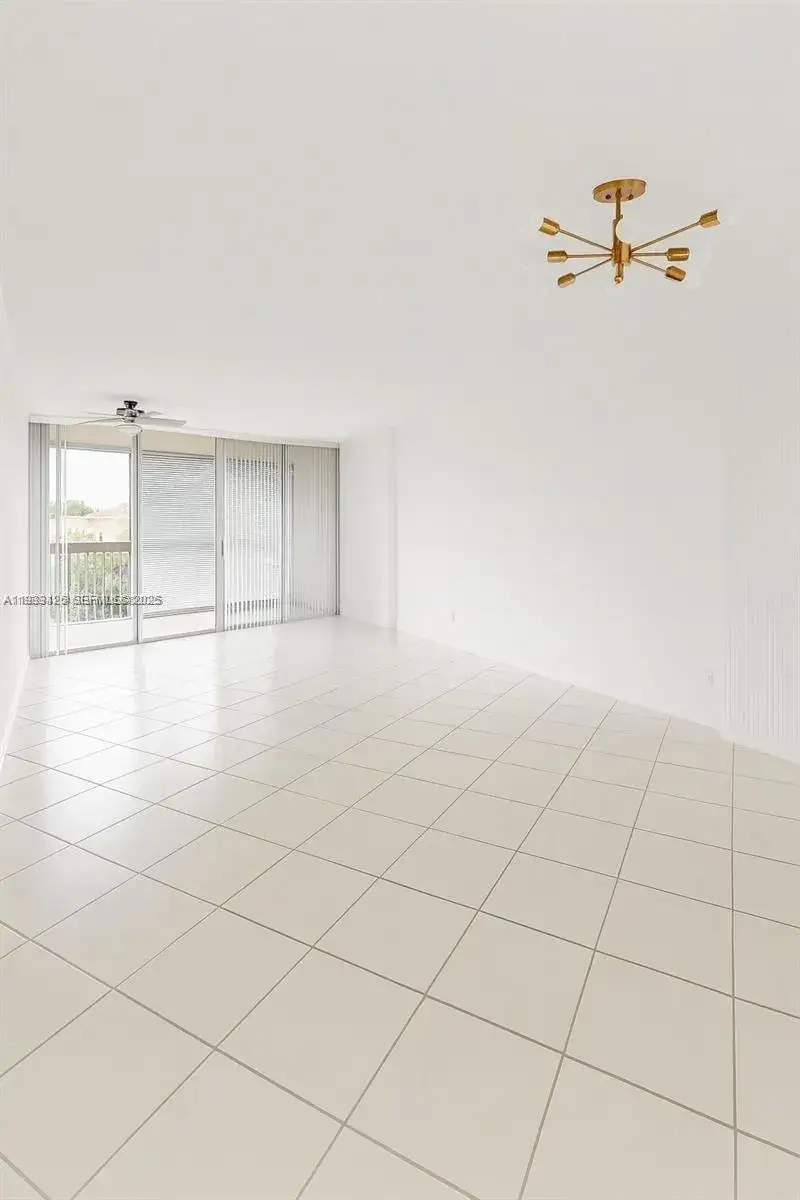 2 bedroom 2 bath Residential Lease for rent at 6921 Environ Blvd # 6R, Lauderhill FL 33319