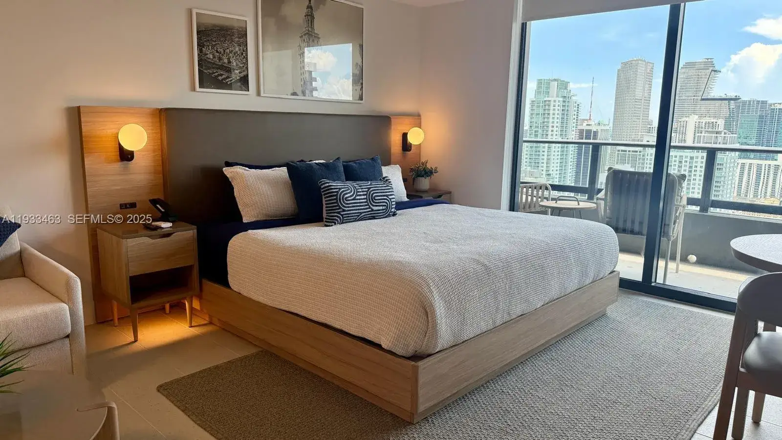 1 bath Residential for sale at 159 NE 6th St # 4010, Miami FL 33132