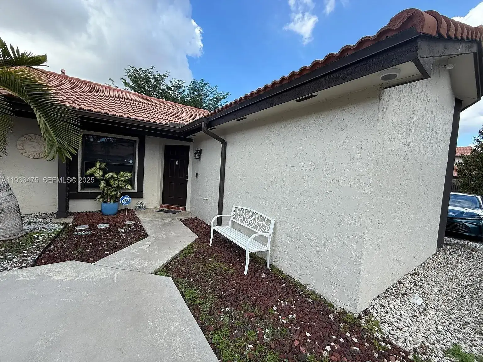 2 bedroom 2 bath Residential Lease for rent at 14980 SW 49th Ln # 1H, Miami FL 33185