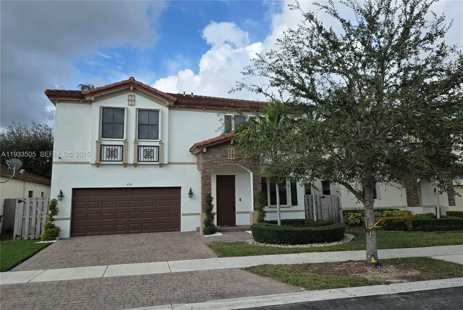 4 bedroom 2 bath Residential for sale at 634 SE 37 Ave, Homestead FL 33033