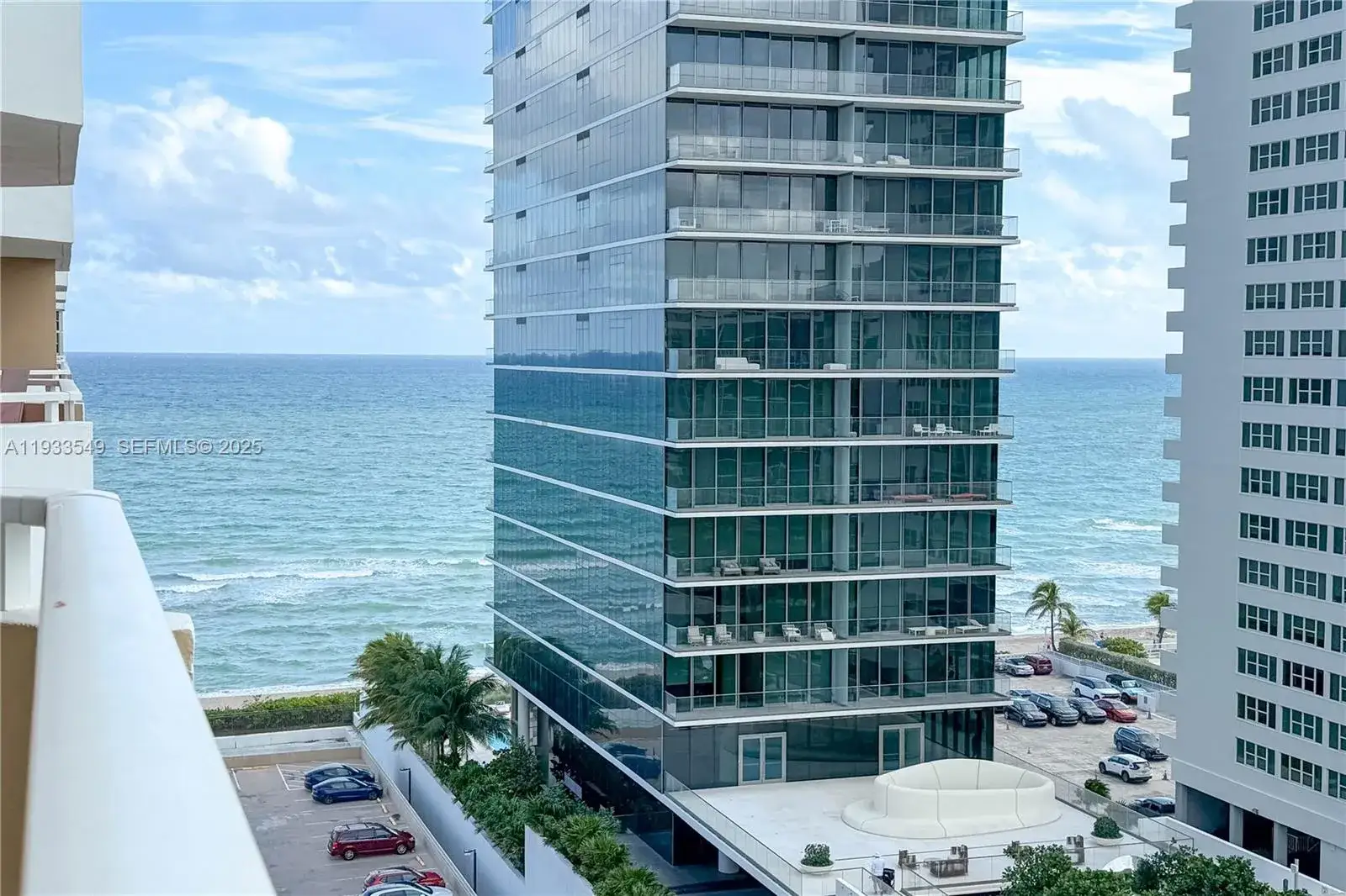 1 bedroom 1 bath Residential Lease for rent at 1980 S Ocean Dr # 11N, Hallandale Beach FL 33009
