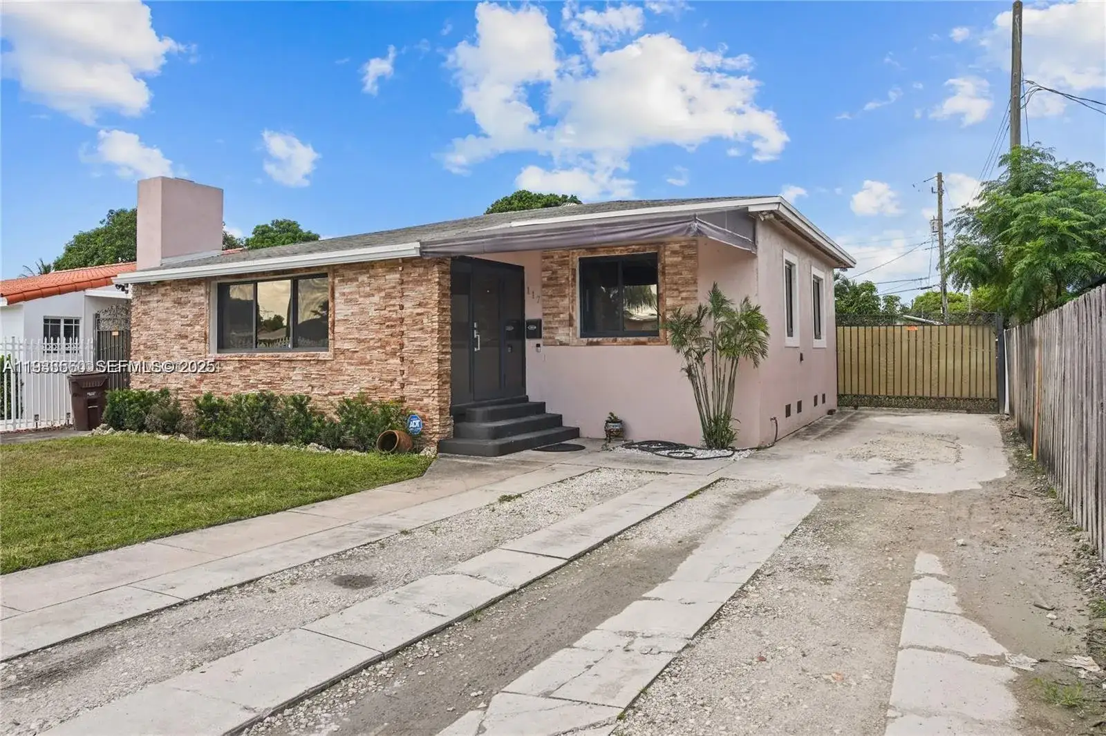 4 bedroom 1 bath Residential for sale at 117 W 34th St, Hialeah FL 33012