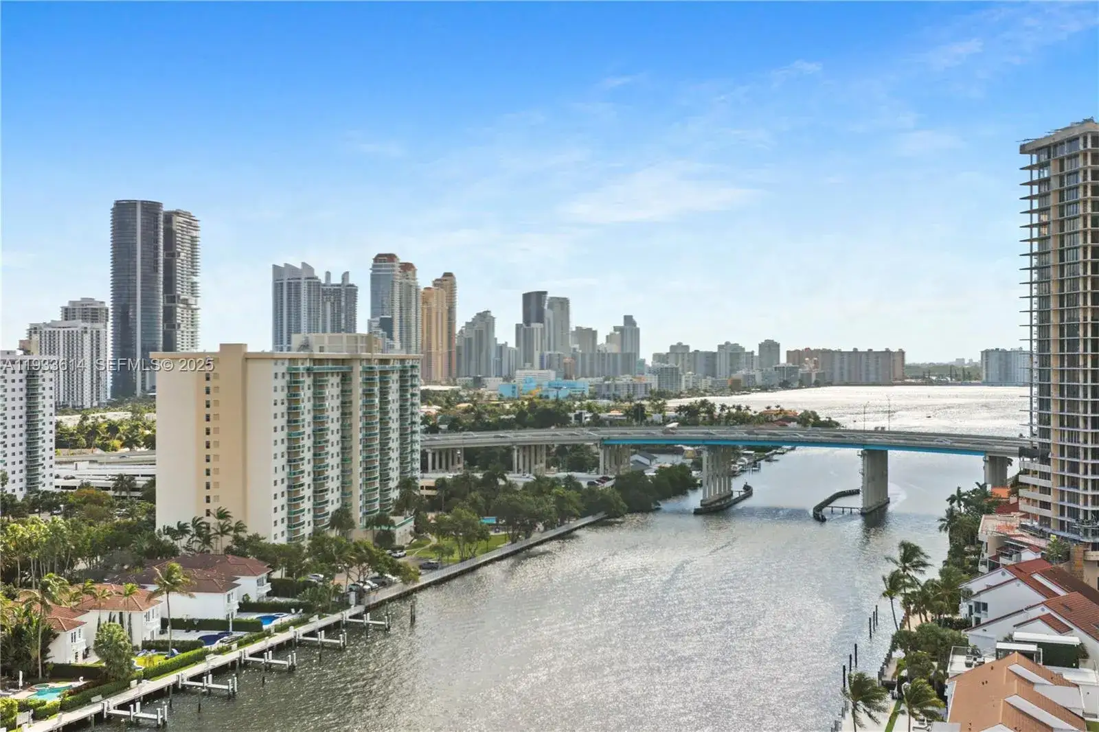 2 bedroom 2 bath Residential for sale at 19667 Turnberry Way # 17K, Aventura FL 33180