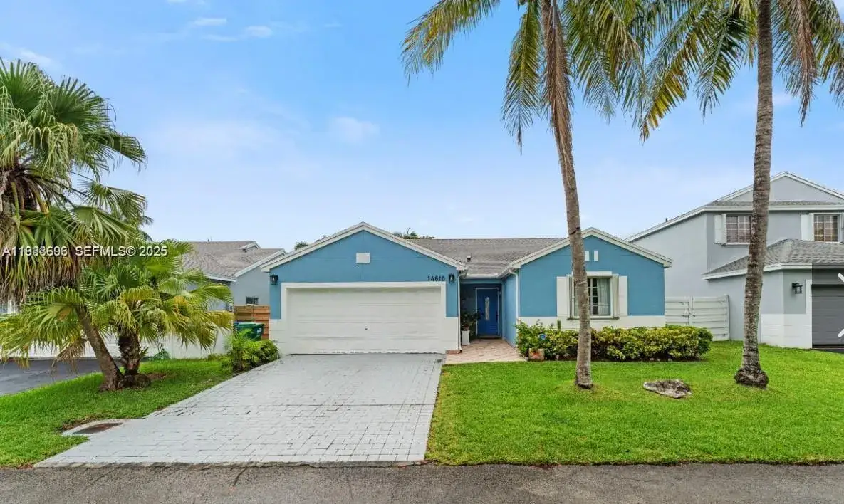 4 bedroom 3 bath Residential Lease for rent at 14610 SW 145th Pl, Miami FL 33186