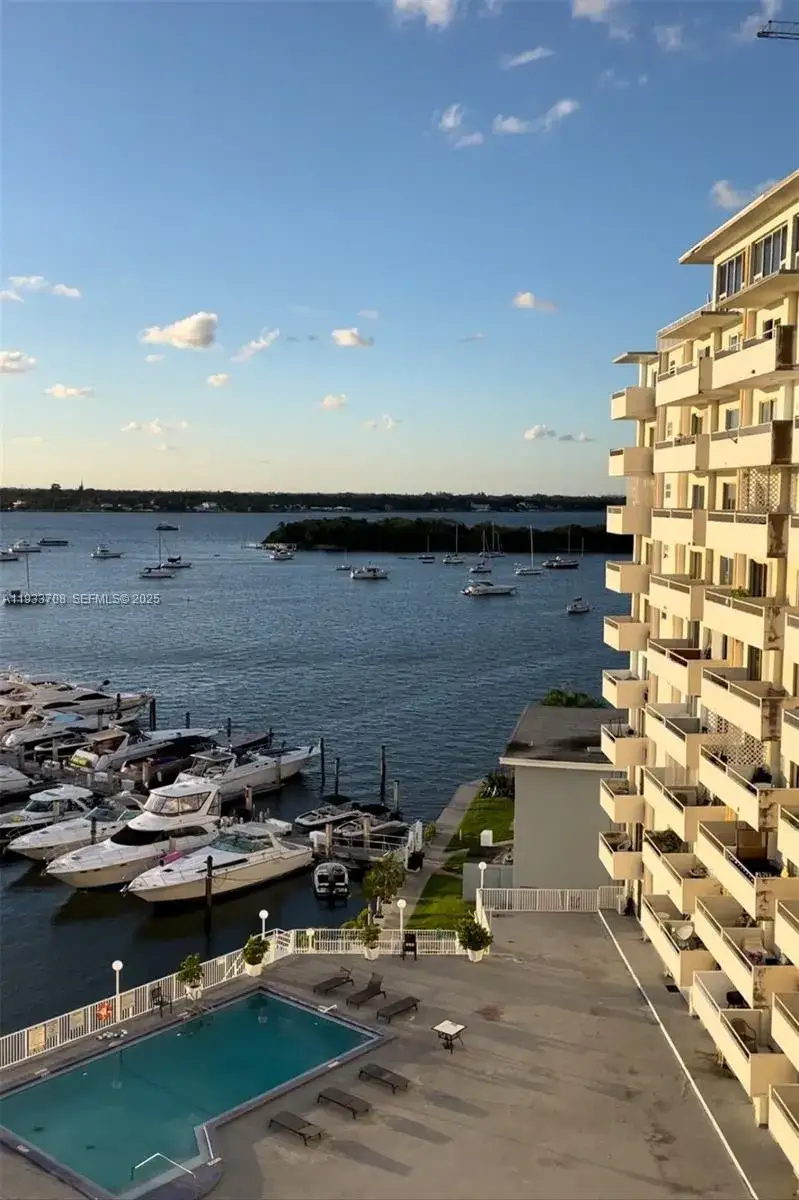 1 bath Residential Lease for rent at 7904 West Dr # 803, North Bay Village FL 33141