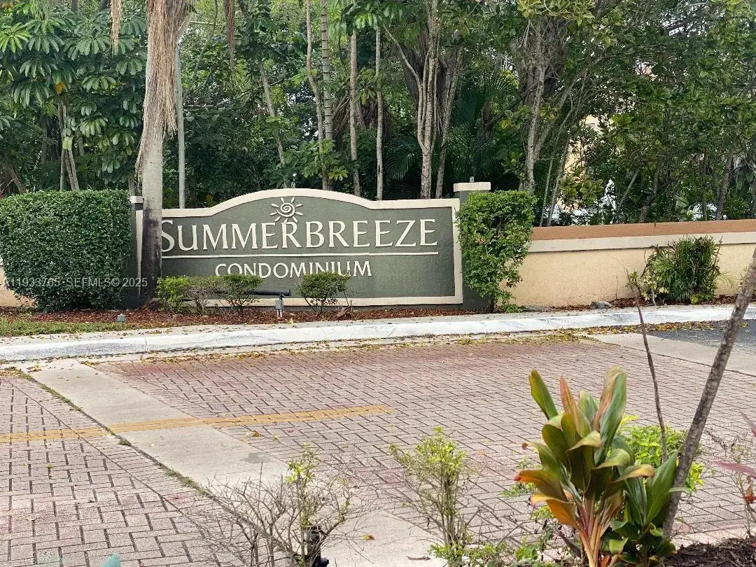 1 bedroom 1 bath Residential Lease for rent at 9999 Summerbreeze Dr # 519, Sunrise FL 33322