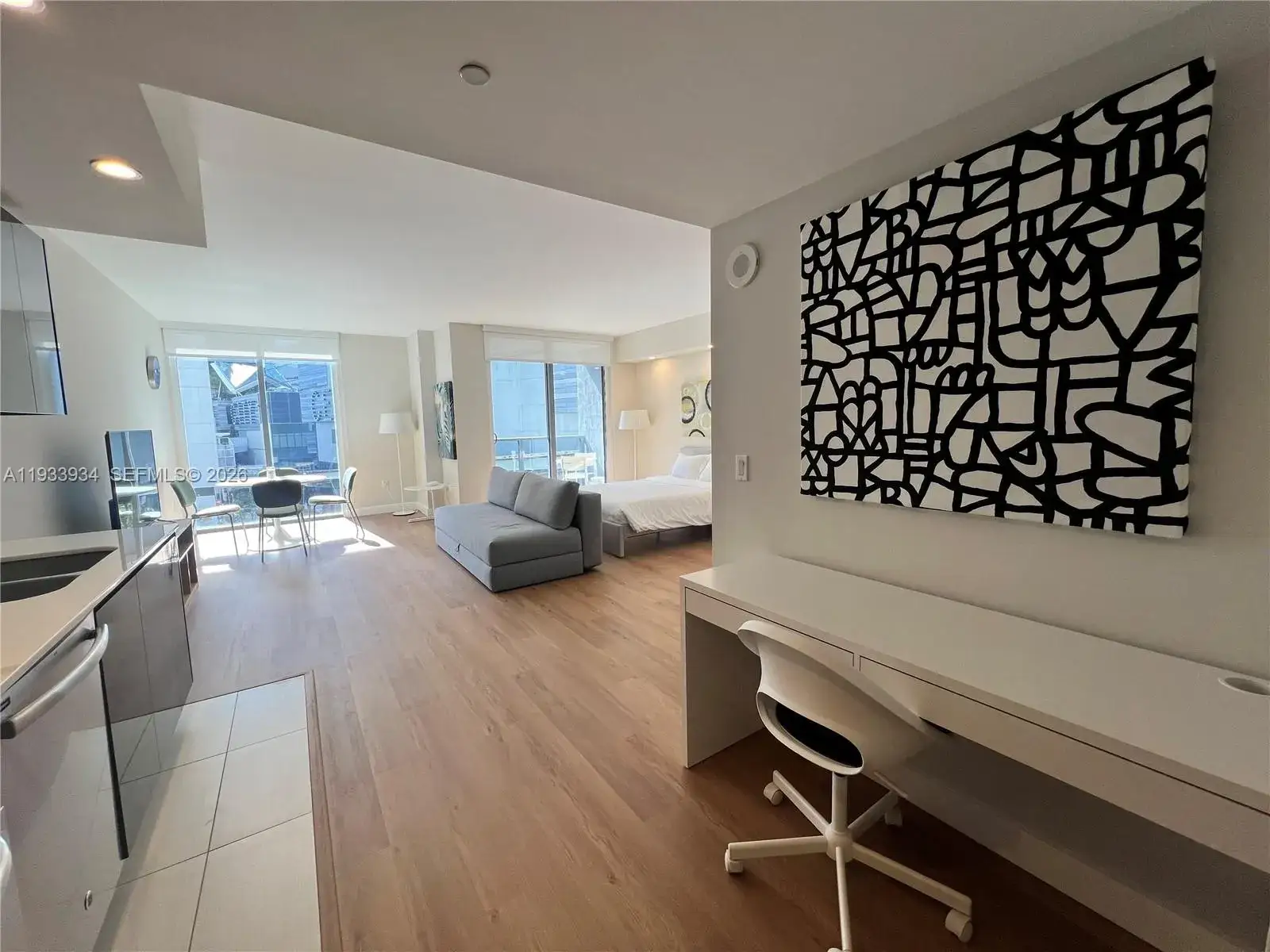 1 bath Residential Lease for rent at 31 SE 6th St # 703, Miami FL 33131
