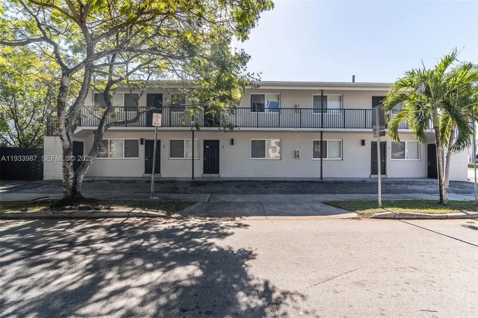 1 bedroom 1 bath Residential Lease for rent at 2190 SW 14th Ter # 1, Miami FL 33145