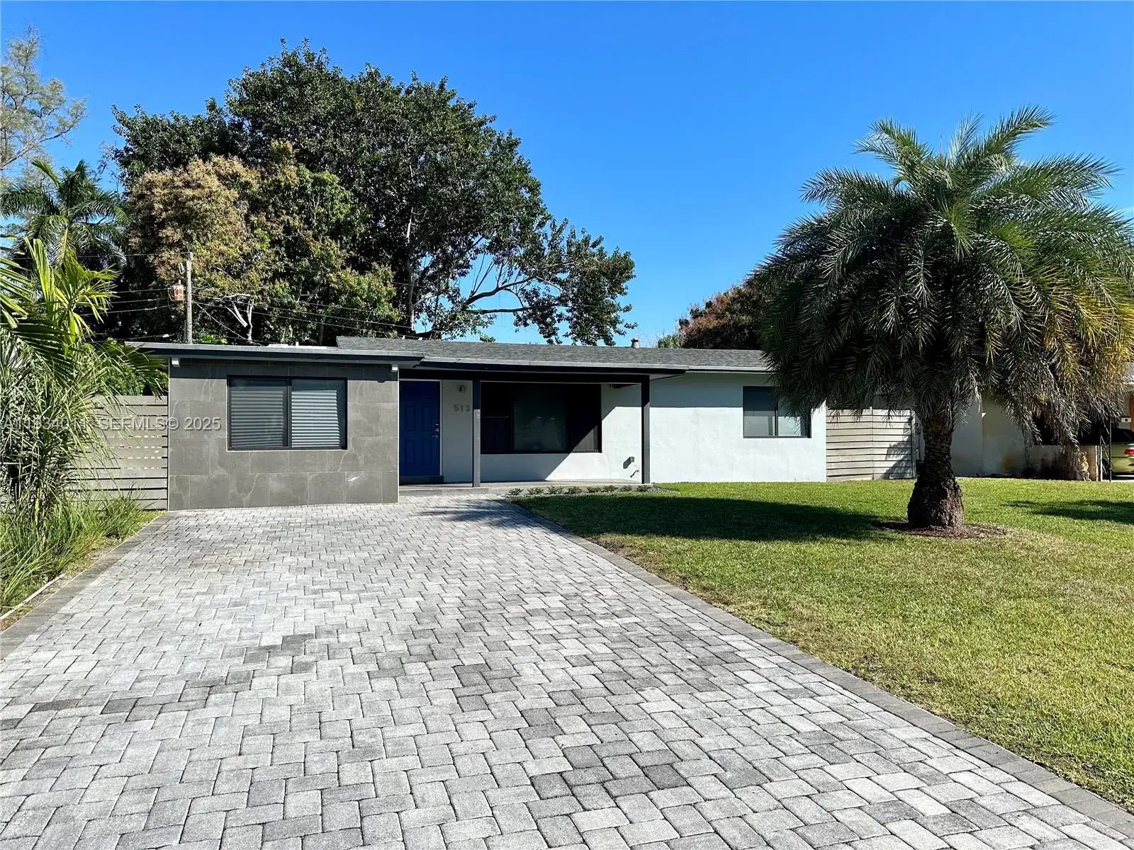 3 bedroom 2 bath Residential for sale at 513 NW 30th St, Wilton Manors FL 33311