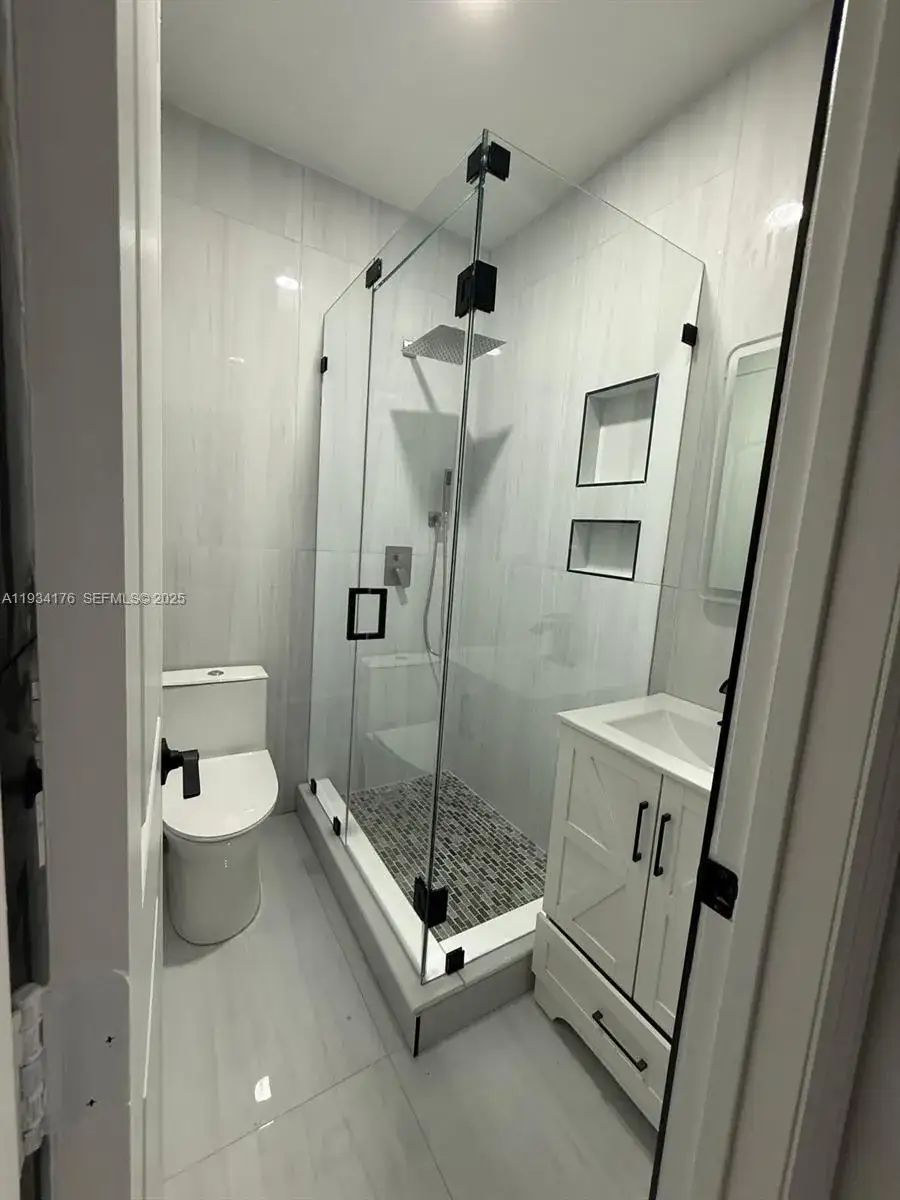 1 bedroom 1 bath Residential Lease for rent at 22641 SW 109th Ave Ct # 22641, Miami FL 33170