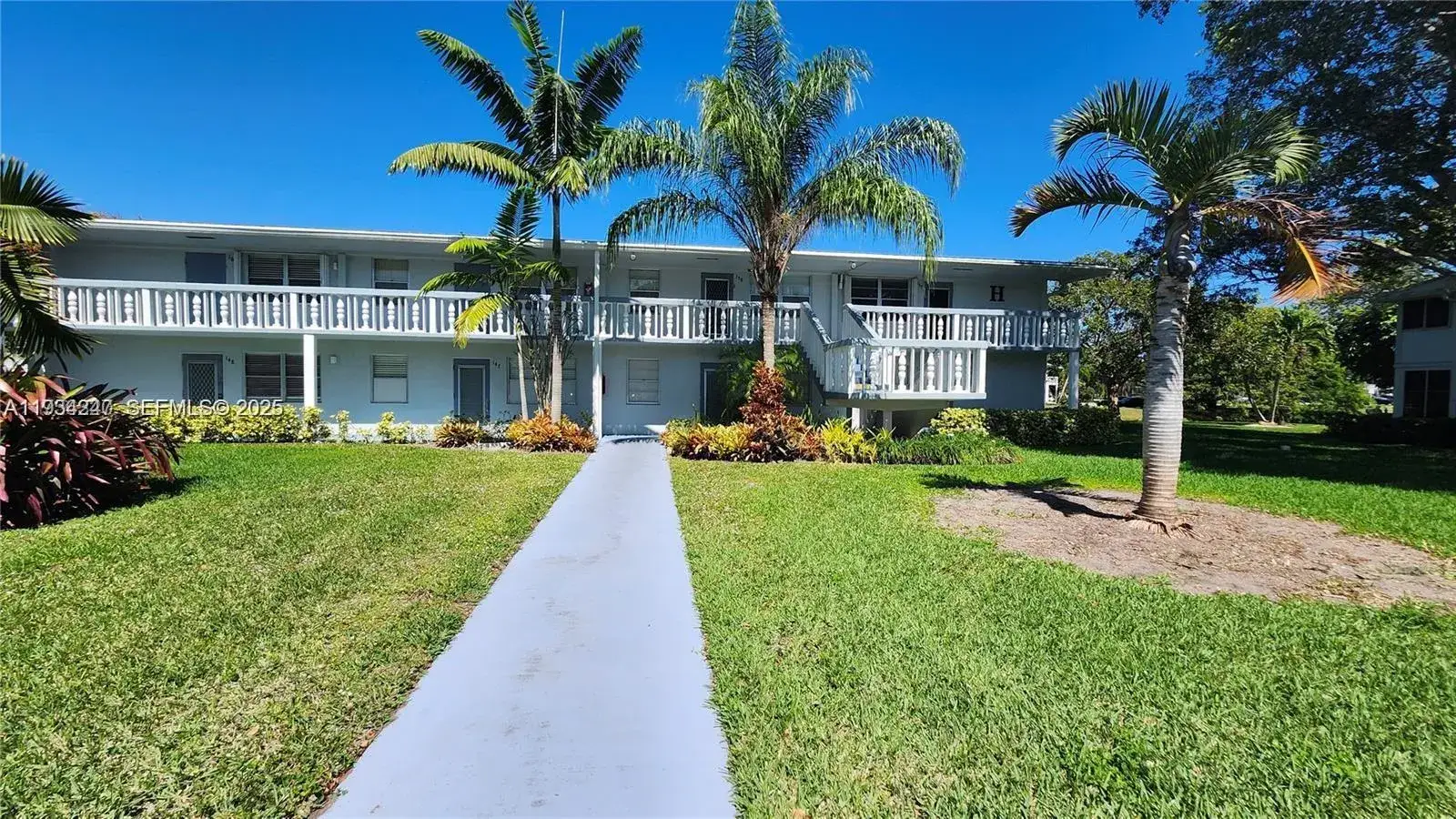 2 bedroom 1 bath Residential for sale at 158 Prescott H # 158, Deerfield Beach FL 33442