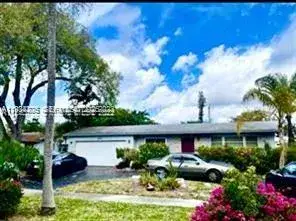 3 bedroom 2 bath Residential Lease for rent at 4109 Hayes St # 4109, Hollywood FL 33021