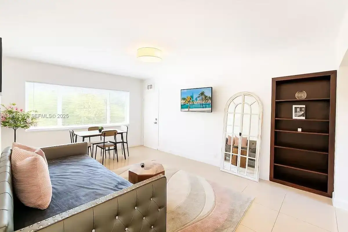 1 bedroom 1 bath Residential Lease for rent at 1029 94th St # 7, Bay Harbor Islands FL 33154