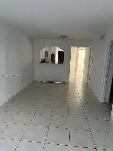 2 bedroom 2 bath Residential Lease for rent at 1250 SE 26th St # 102, Homestead FL 33035