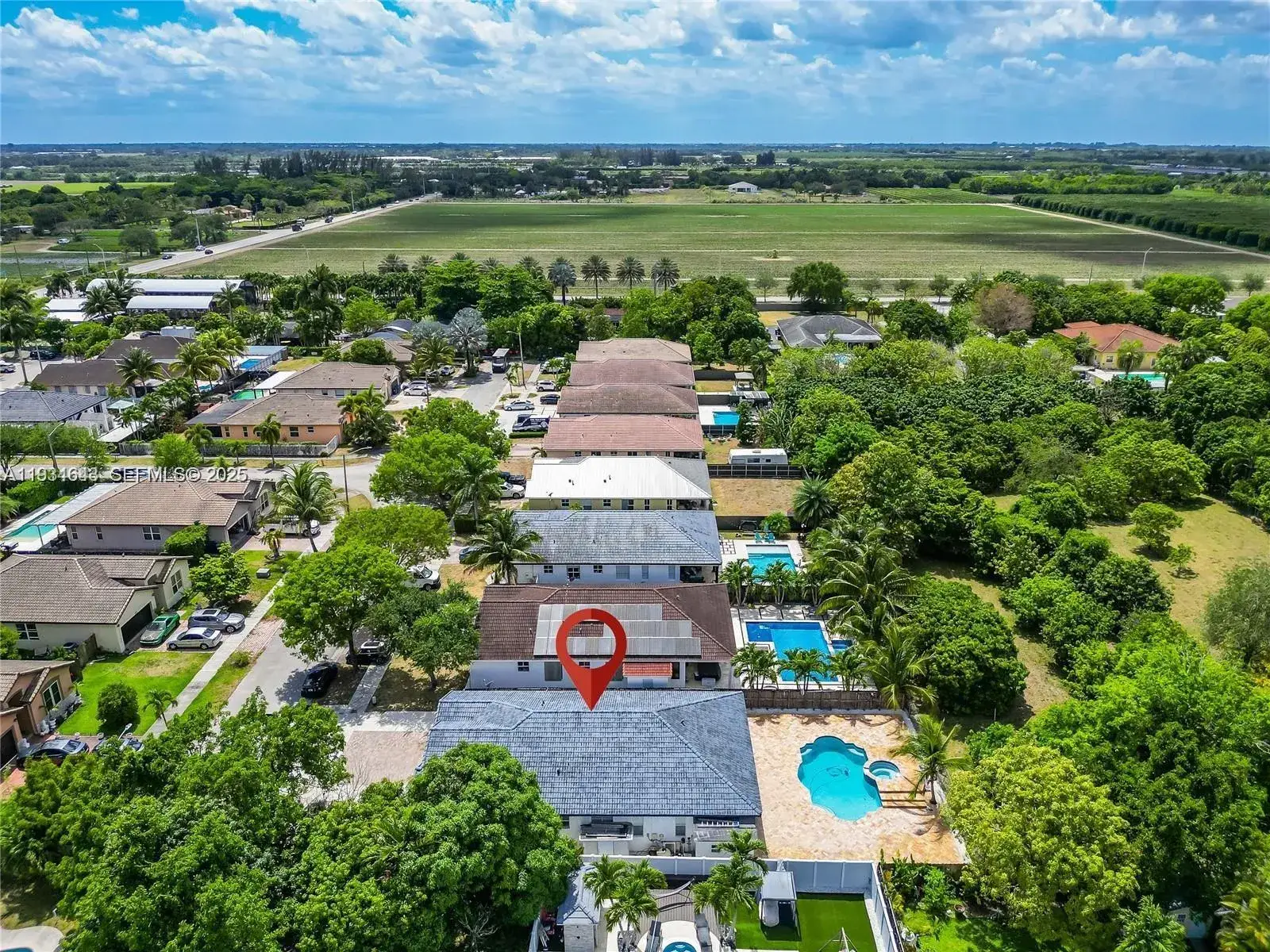 4 bedroom 3 bath Residential for sale at 15519 SW 182nd Ln, Miami FL 33187