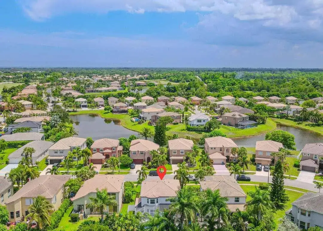 4 bedroom 3 bath Residential for sale at 2738 Misty Oaks Cir, Royal Palm Beach FL 33411
