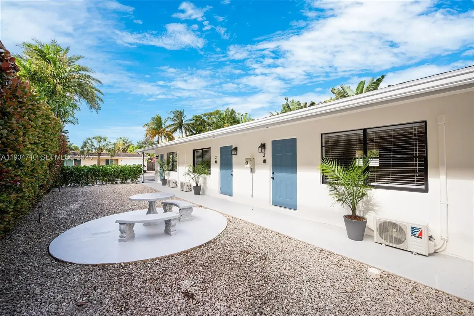 2 bedroom 2 bath Residential Lease for rent at 1204 NE 17th Way # 5, Fort Lauderdale FL 33304