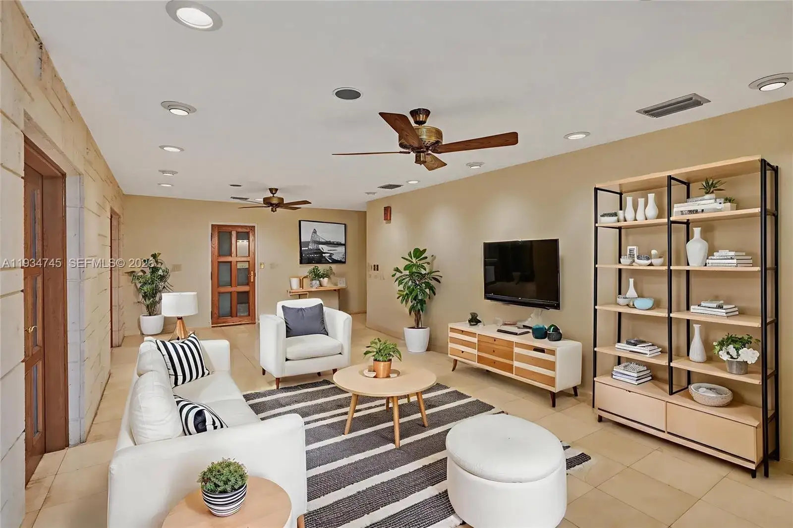 7 bedroom 7 bath Residential for sale at 366 W 12th St, Hialeah FL 33010