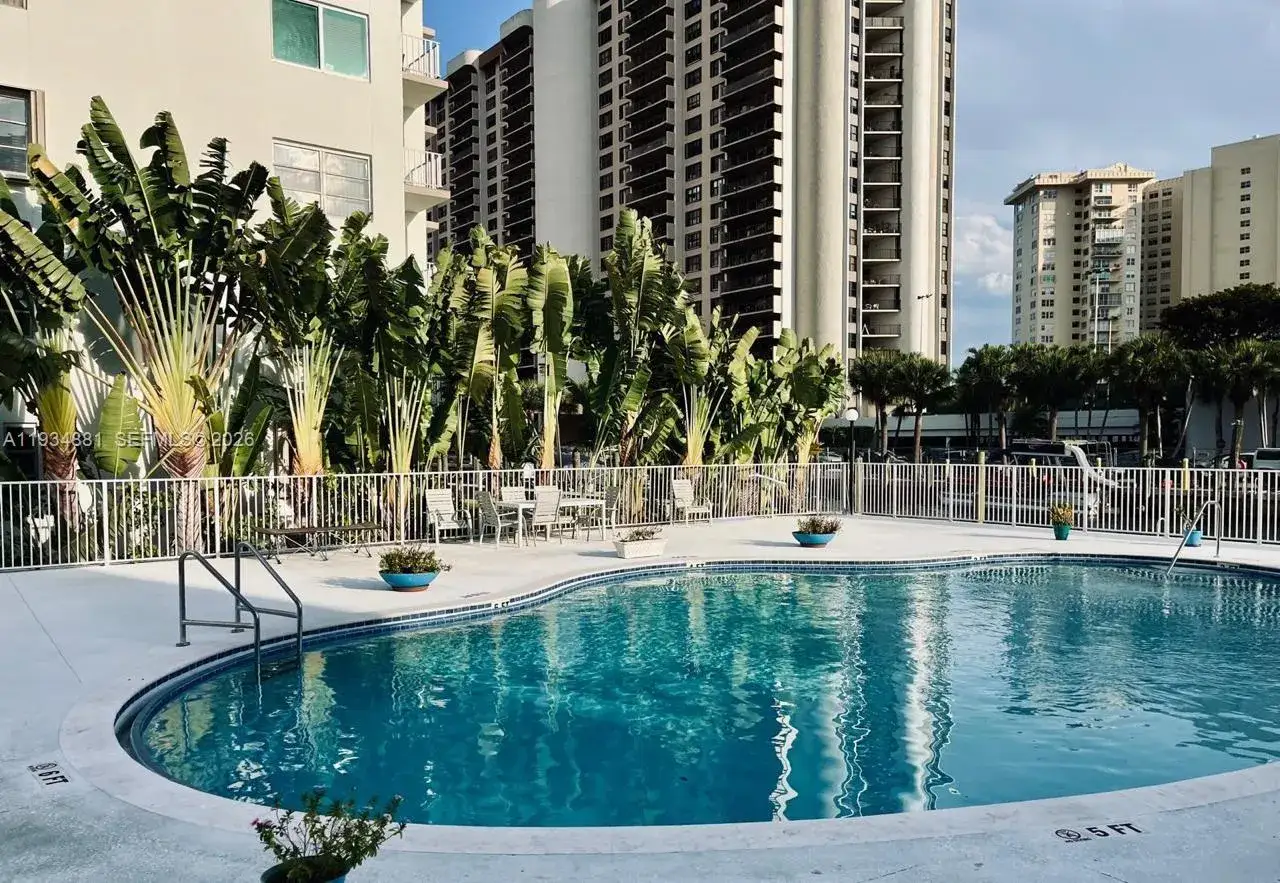 1 bath Residential Lease for rent at 1750 NE 115th St # 608, Miami FL 33181