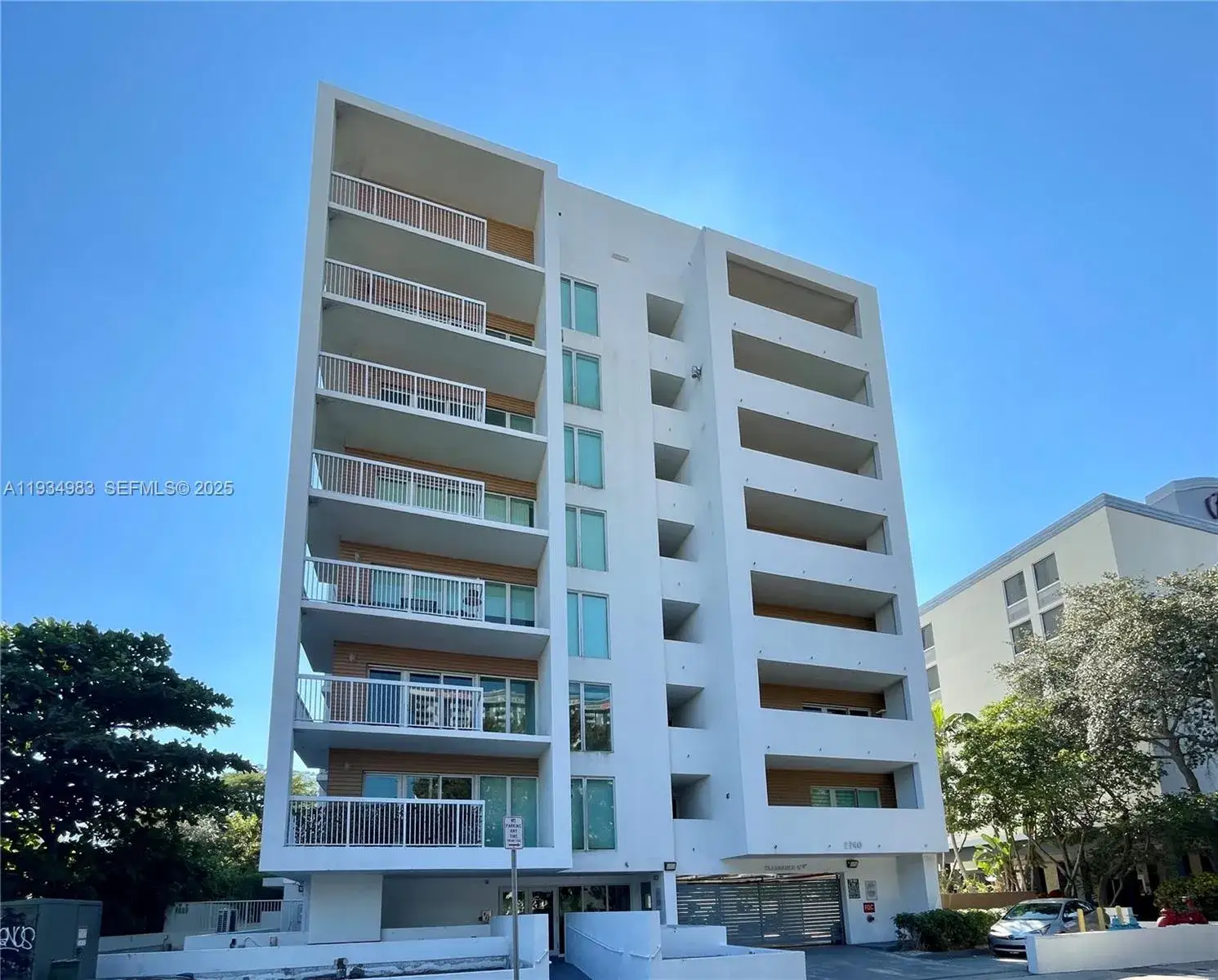 1 bedroom 1 bath Residential Lease for rent at 2740 SW 28th Ter # 702, Miami FL 33133