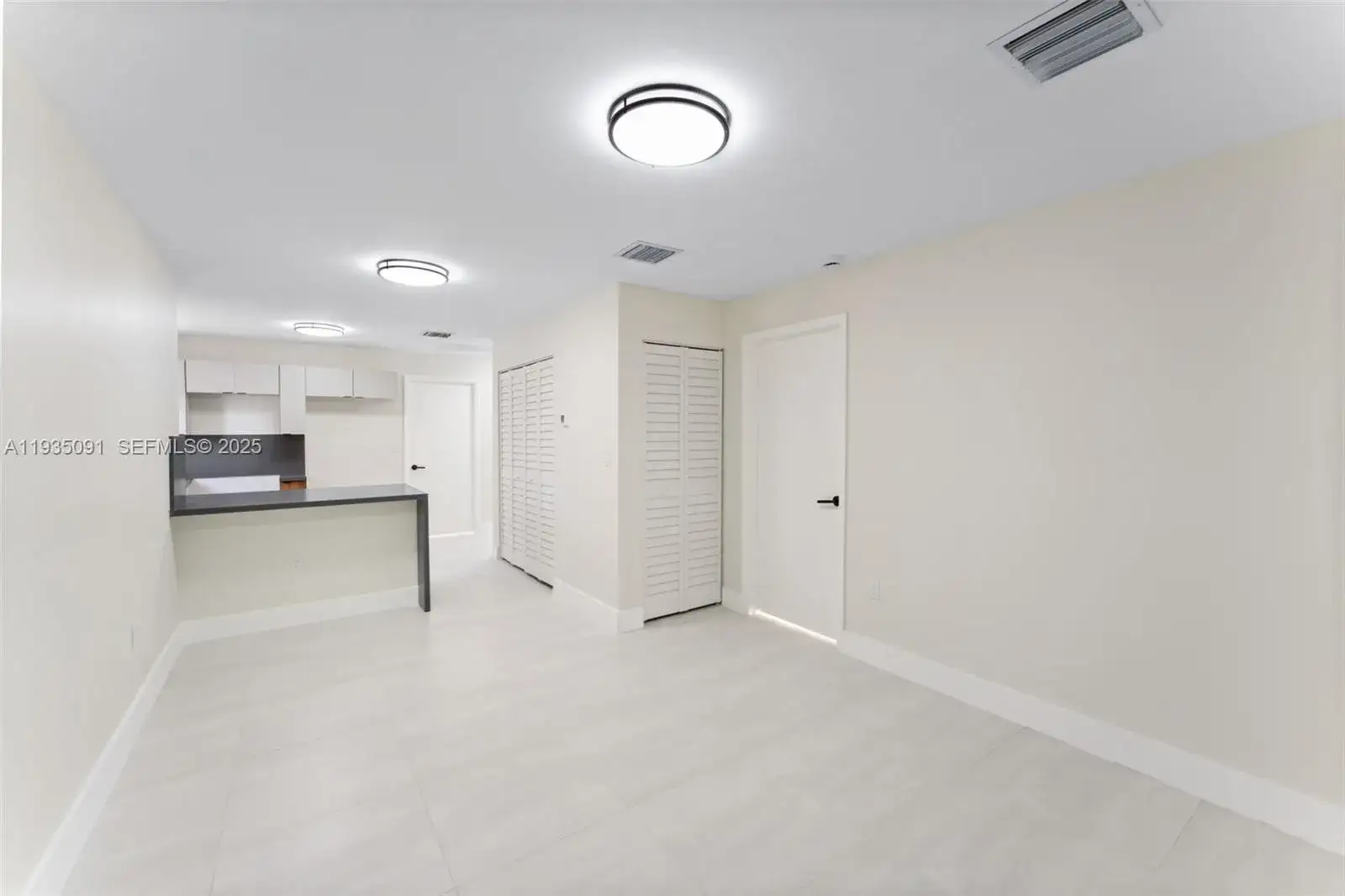 3 bedroom 2 bath Residential Lease for rent at 1181 NW 66th St # 1181, Miami FL 33150