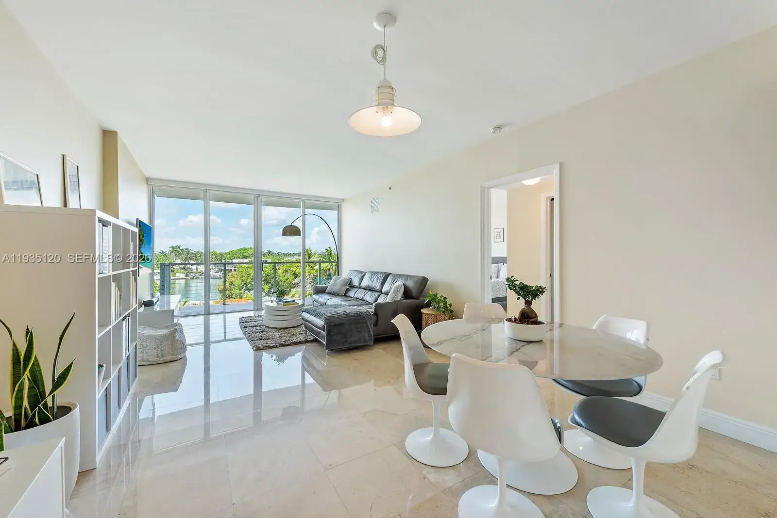 2 bedroom 2 bath Residential for sale at 6305 Indian Creek Dr # 4D, Miami Beach FL 33141