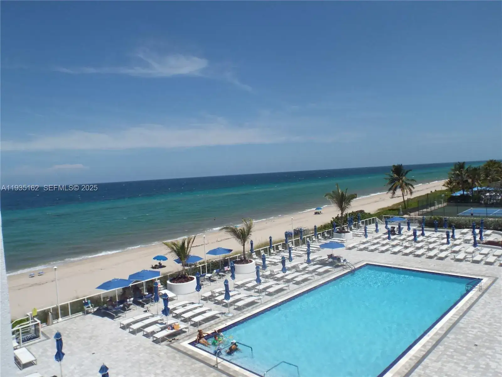 2 bedroom 2 bath Residential Lease for rent at 1890 S Ocean Dr # 504, Hallandale Beach FL 33009