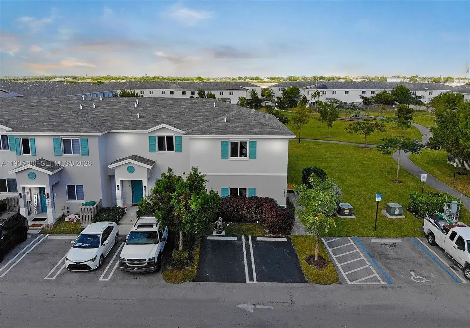 4 bedroom 3 bath Residential for sale at 1240 NW 3rd Ln, Florida City FL 33034
