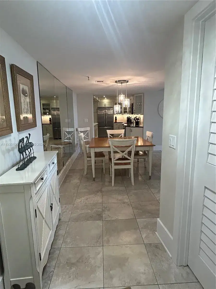 2 bedroom 2 bath Residential Lease for rent at 1300 S Highway A1a # 424, Jupiter FL 33477